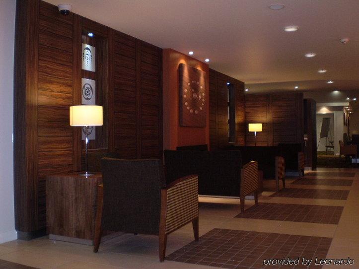 Holiday Inn Express Colchester By Ihg Интерьер фото